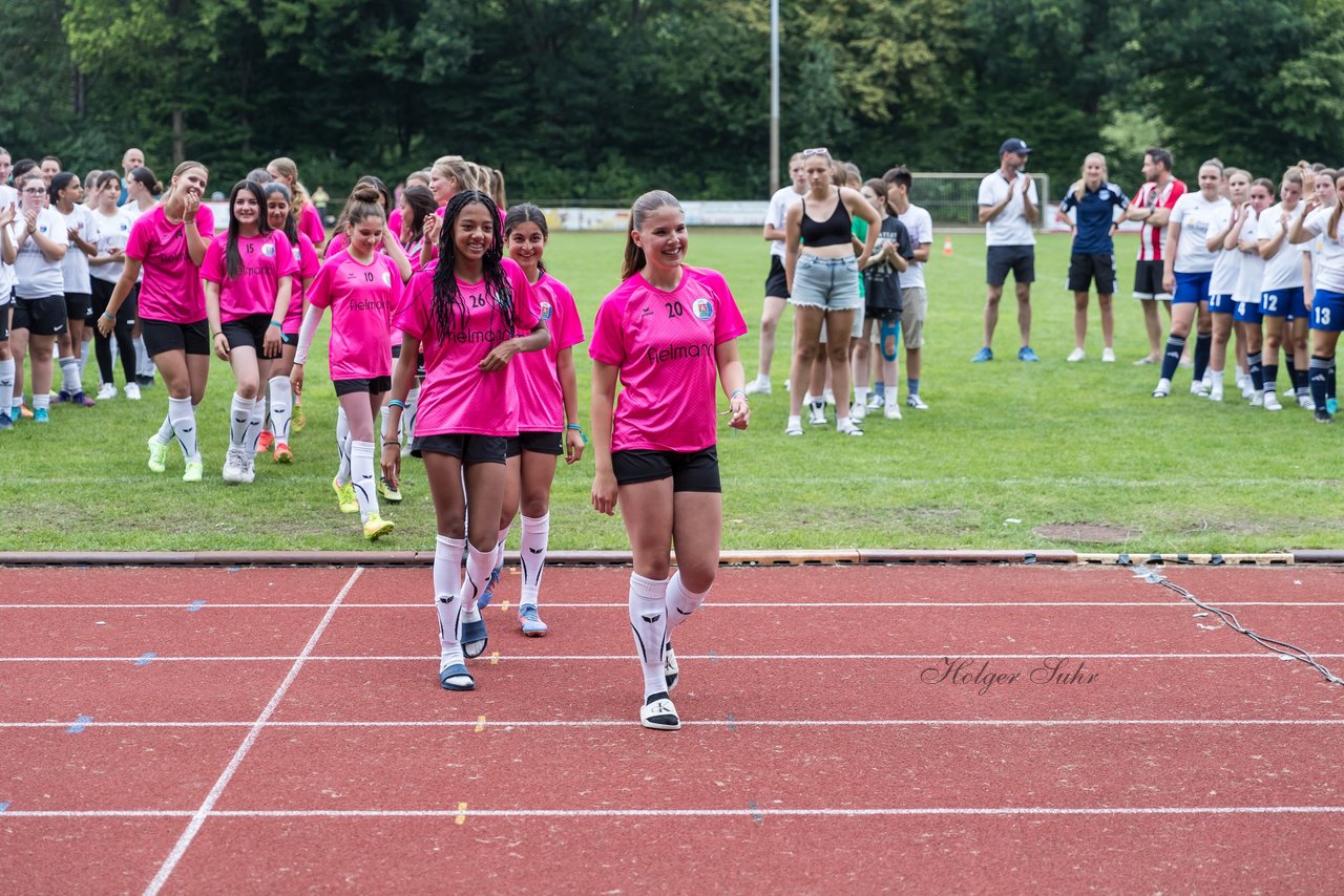 Bild 86 - Loewinnen Cup